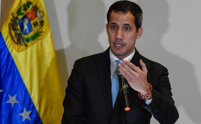 Guaidó-gasolina-supuesta-normalidad