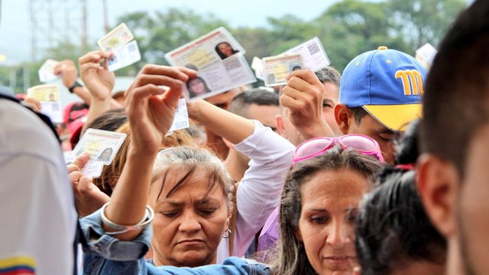 En Venezuela se está viviendo una crisis migratoria sin precedentes. Tan grande es que se puede afirmar que se trata del éxodo más grande de personas en un país donde no hay un conflicto bélico.