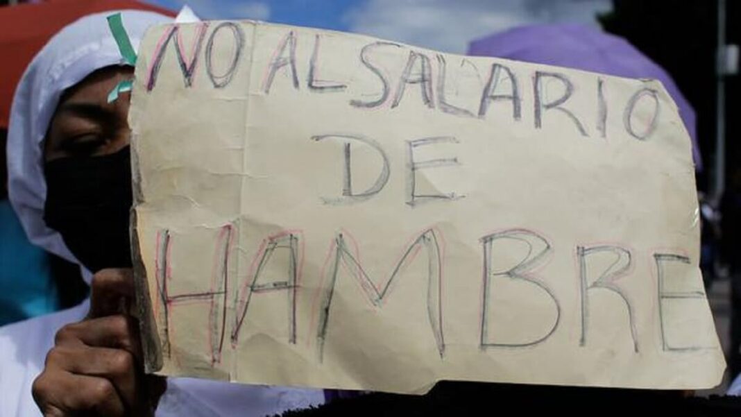 No hay venezolano que pueda pagar el costo de la canasta de alimentos. Foto referencial