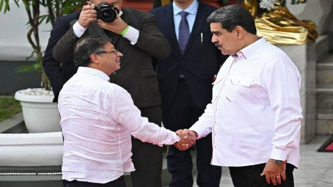 Gustavo Petro y Nicolás Maduro. Foto cortesía