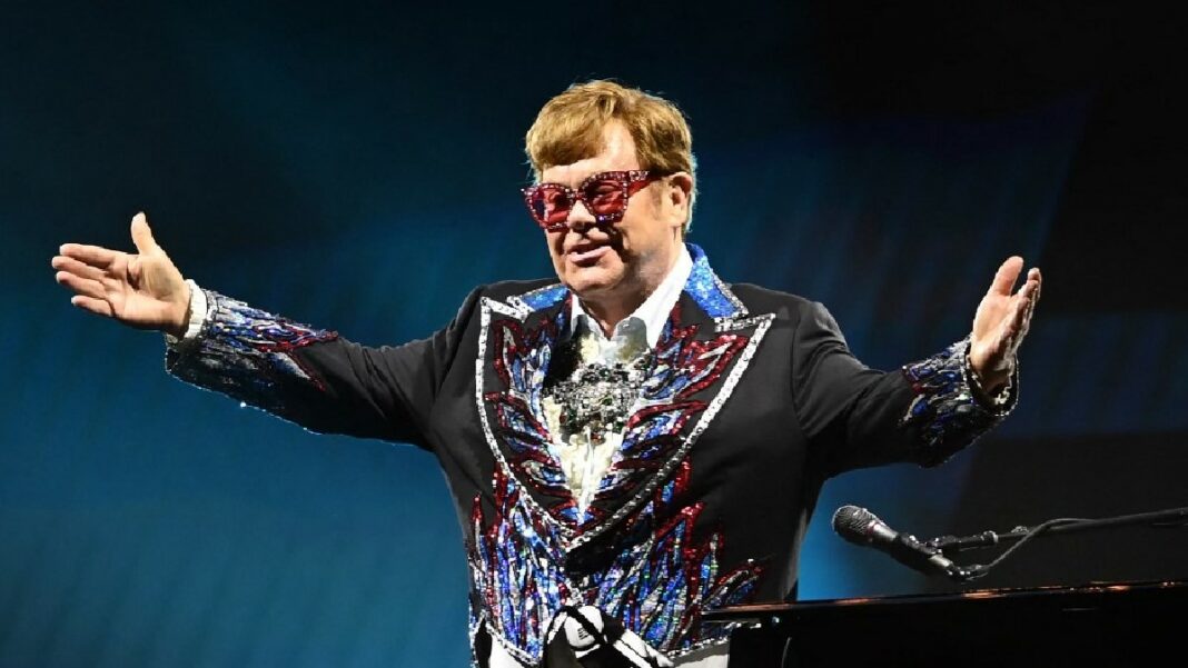 Fans, brillo y lentejuelas para la despedida de Elton John